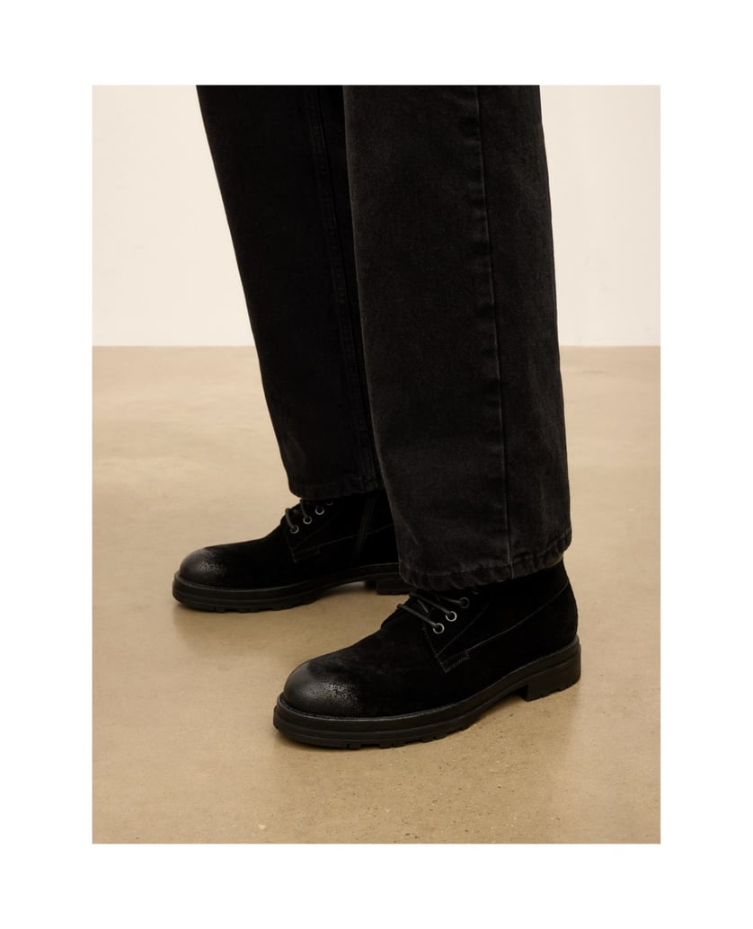 Kazar-Black-nubuck-flat-ankle-boots-with-zipper-and-lacing-čierna