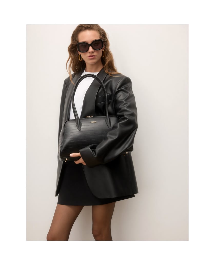Kazar-Classic-bag-in-embossed-leather-čierna