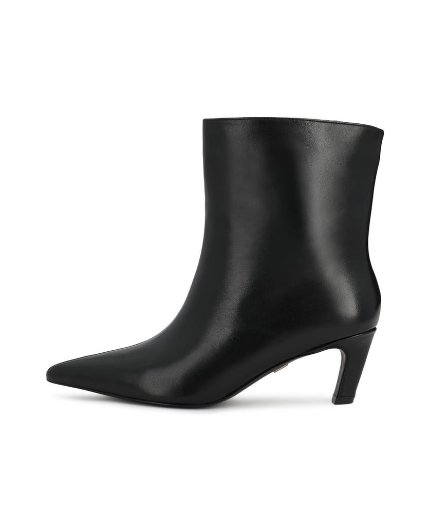 Kazar-Slip-on-booties-with-extended-nose-and-comfortable-heel-černá