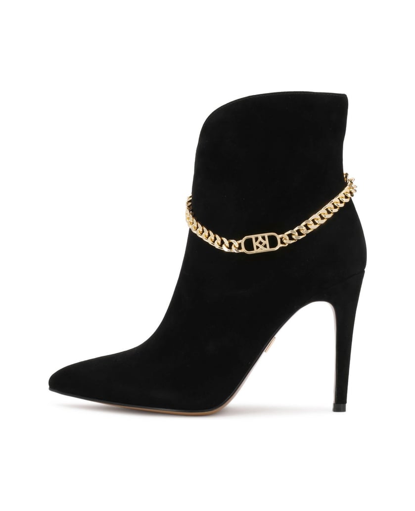 Kazar-Black-suede-booties-with-chain-detailing-čierna