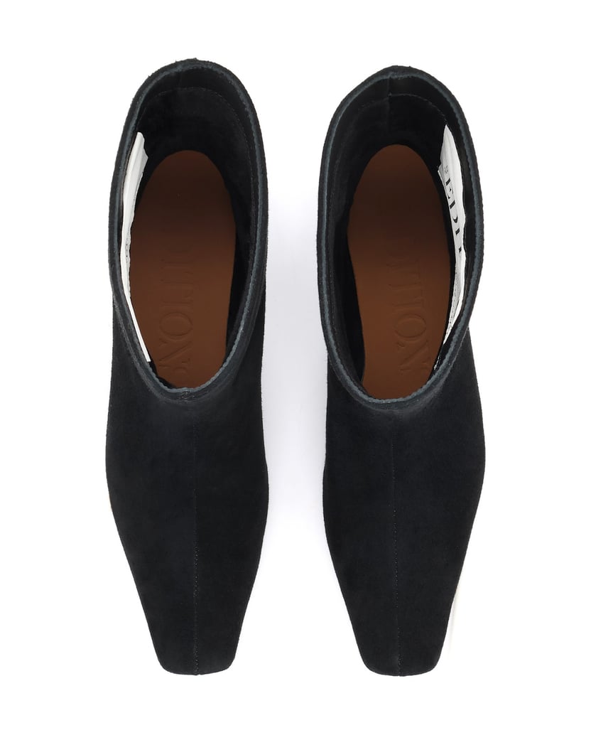 Kazar-Black-minimalist-suede-booties-with-low-heel-černá