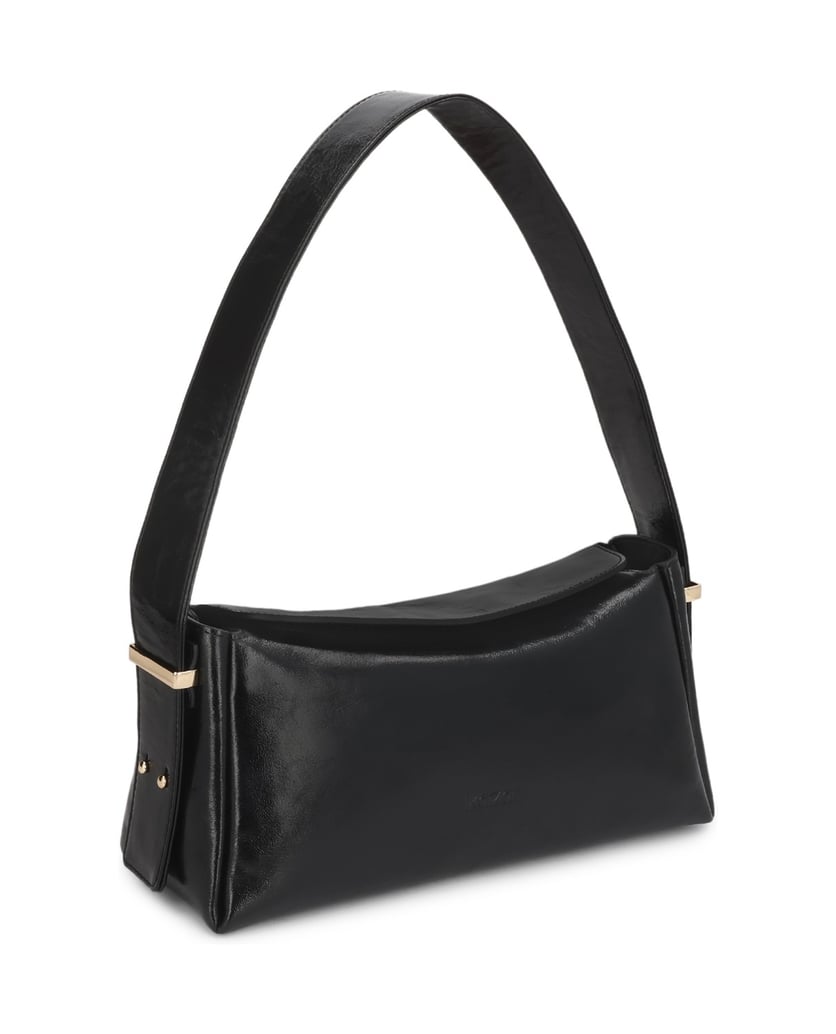 Kazar-An-oblong,-black-handbag-with-an-envelope-style-flap-černá