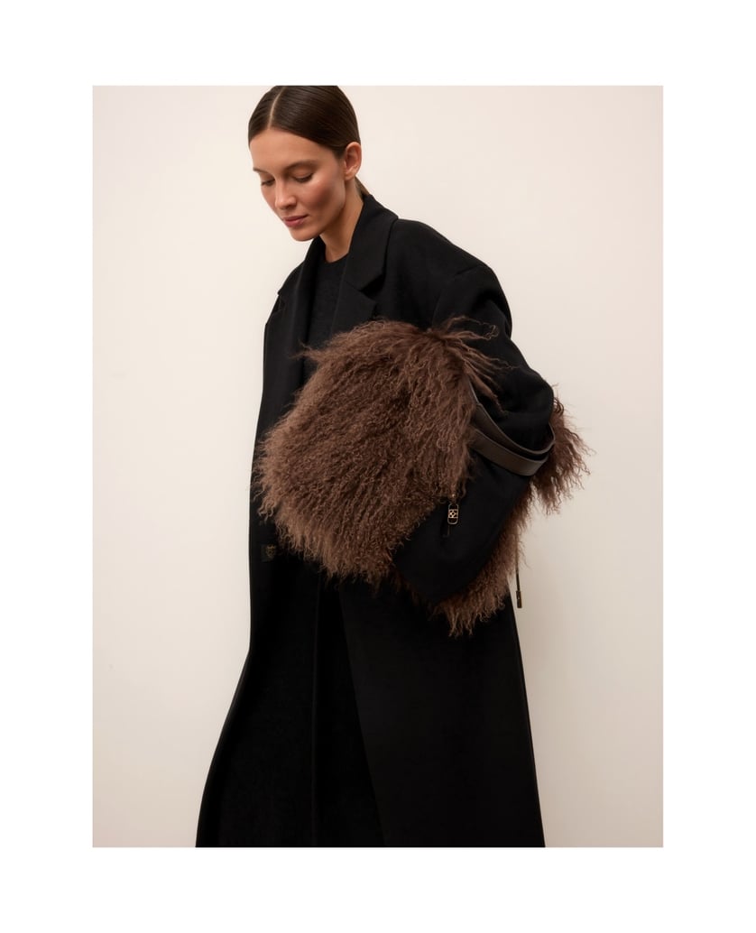 Kazar-Brown-sheep-fur-shoulder-bags-with-fabric-inserts-tmavě-hnědá