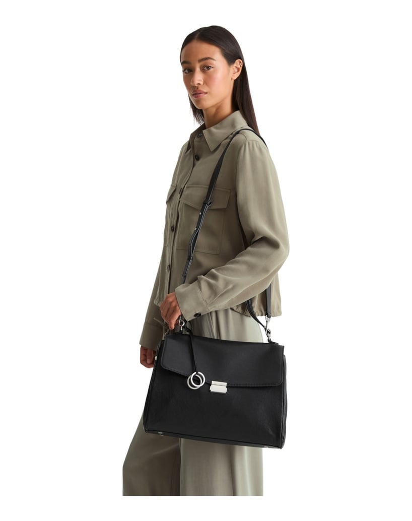 Marc-O´Polo-Handtasche-Model-Goldy-schwarz