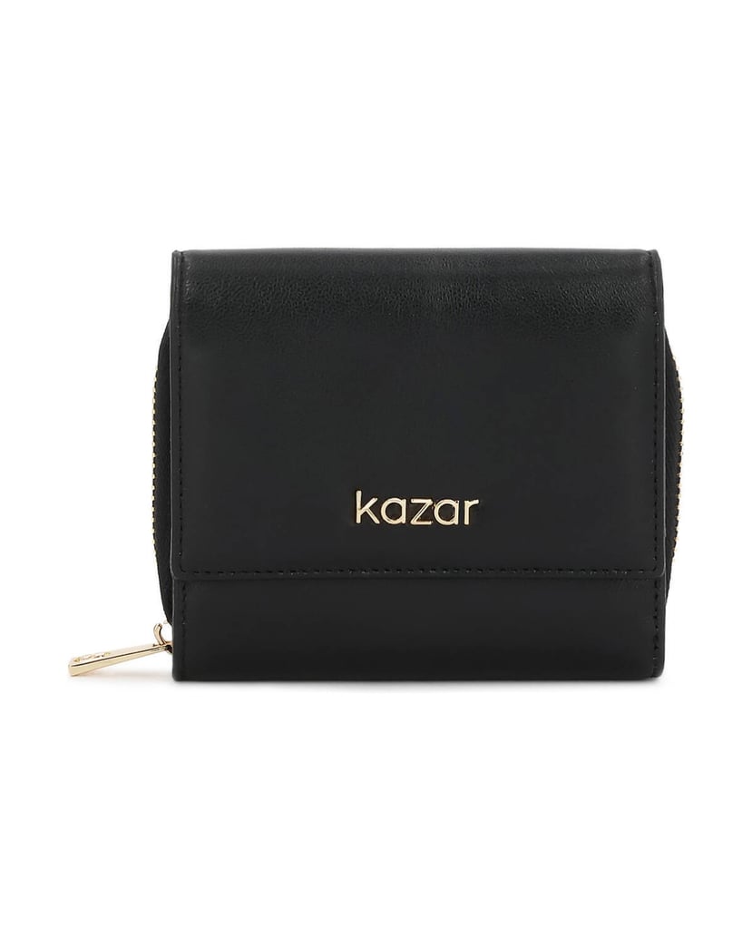Kazar-Black-leather-wallet-with-a-gold-zipper-černá