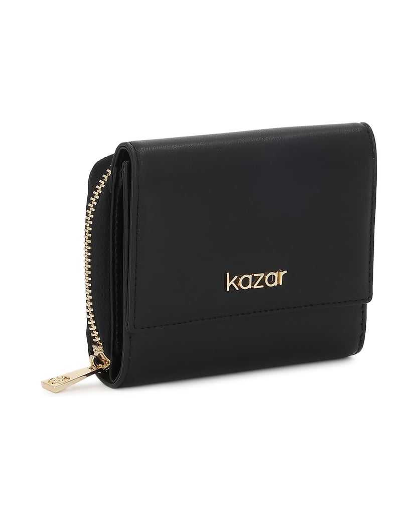 Kazar-Black-leather-wallet-with-a-gold-zipper-černá