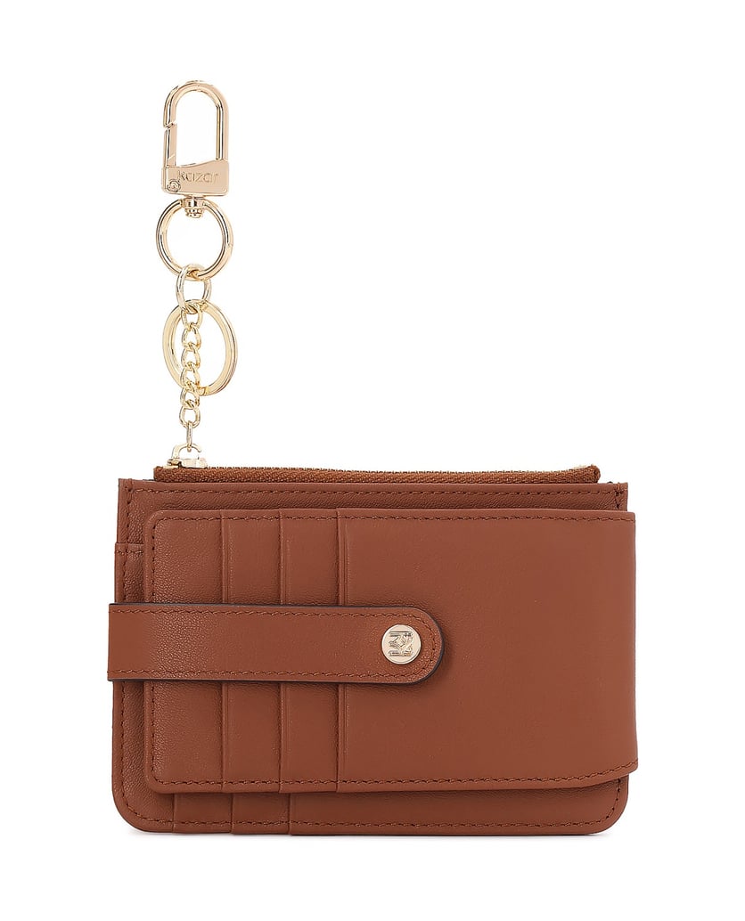 Kazar-Compact-leather-wallet-with-carabiner-velbloudí