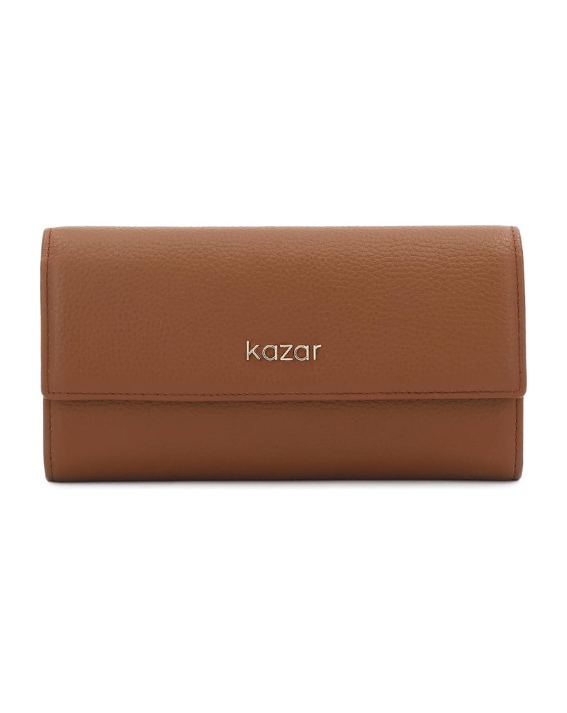 Kazar-Oblong-leather-wallet-with-flap-velbloudí