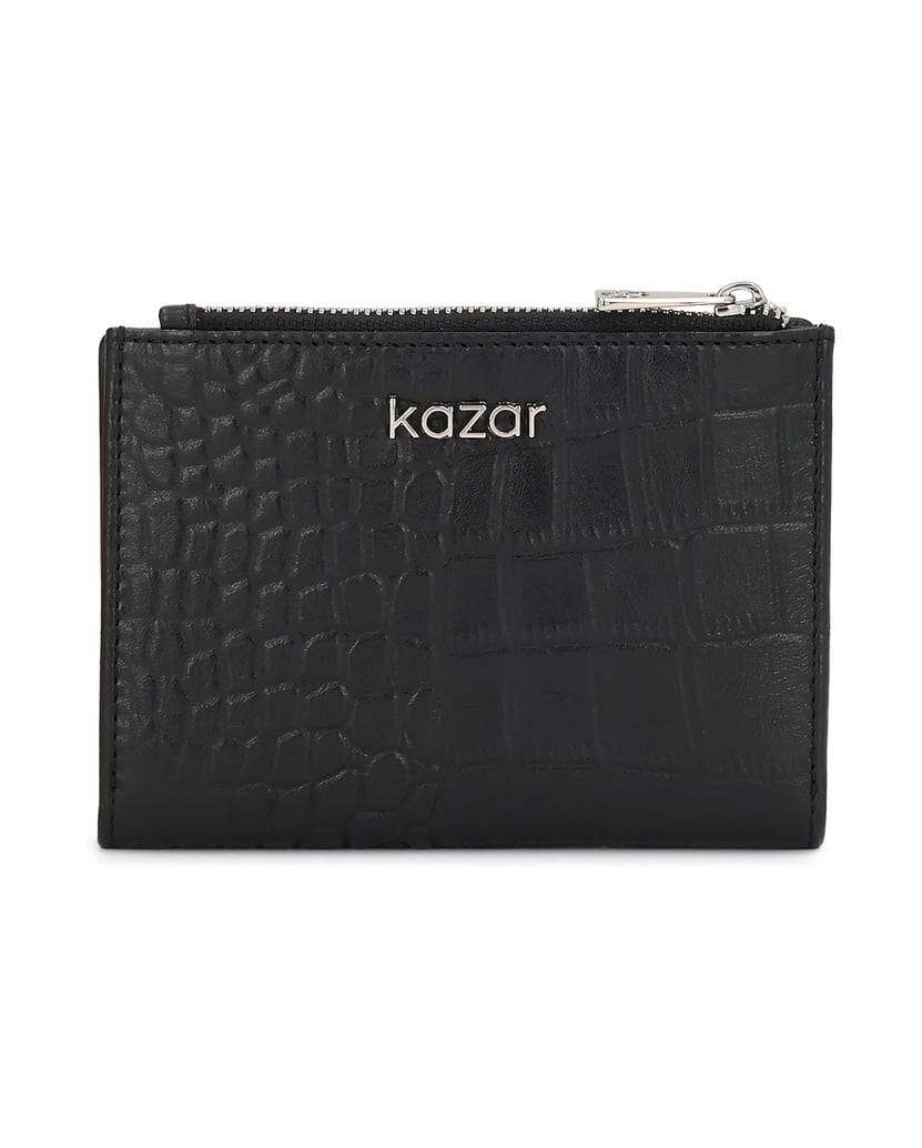 Kazar-Black-embossed-leather-wallet-with-snap-closure-čierna