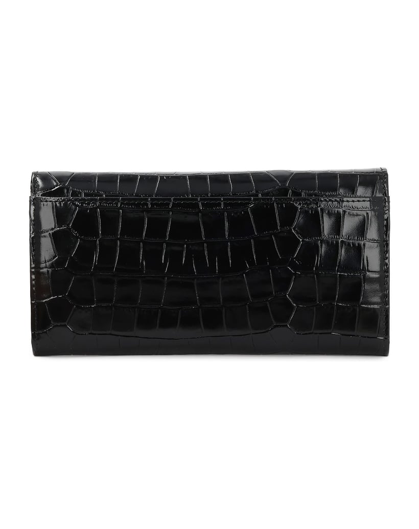 Kazar-Black-embossed-leather-wallet-with-magnetic-closure-černá