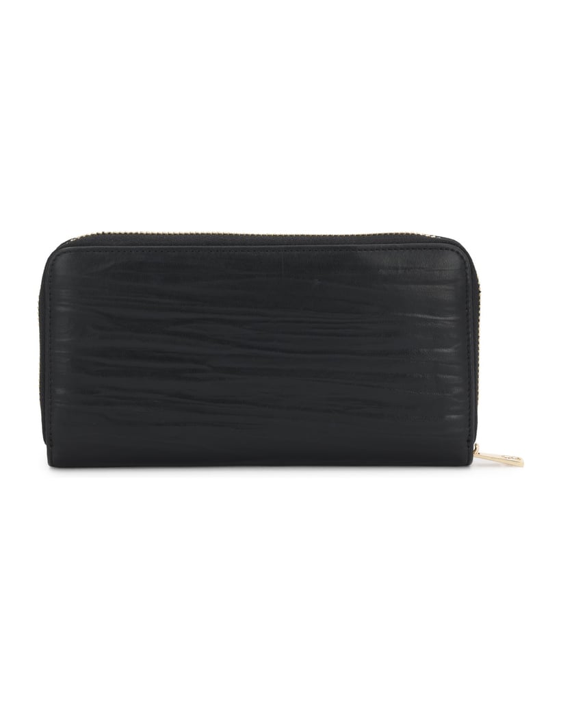 Kazar-Black-leather-wallet-with-an-elegant-pattern-černá