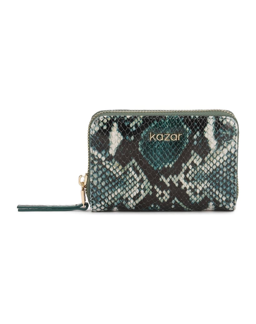 Kazar-Patterned-embossed-leather-wallet-zelená