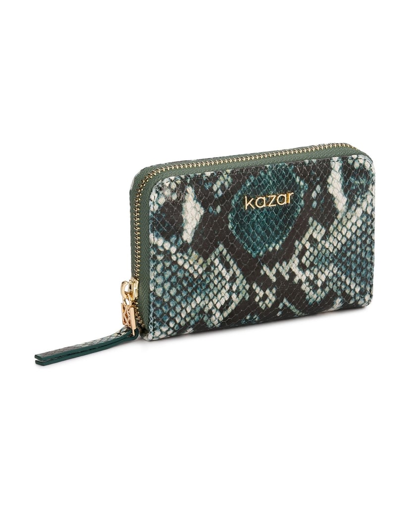 Kazar-Patterned-embossed-leather-wallet-zelená