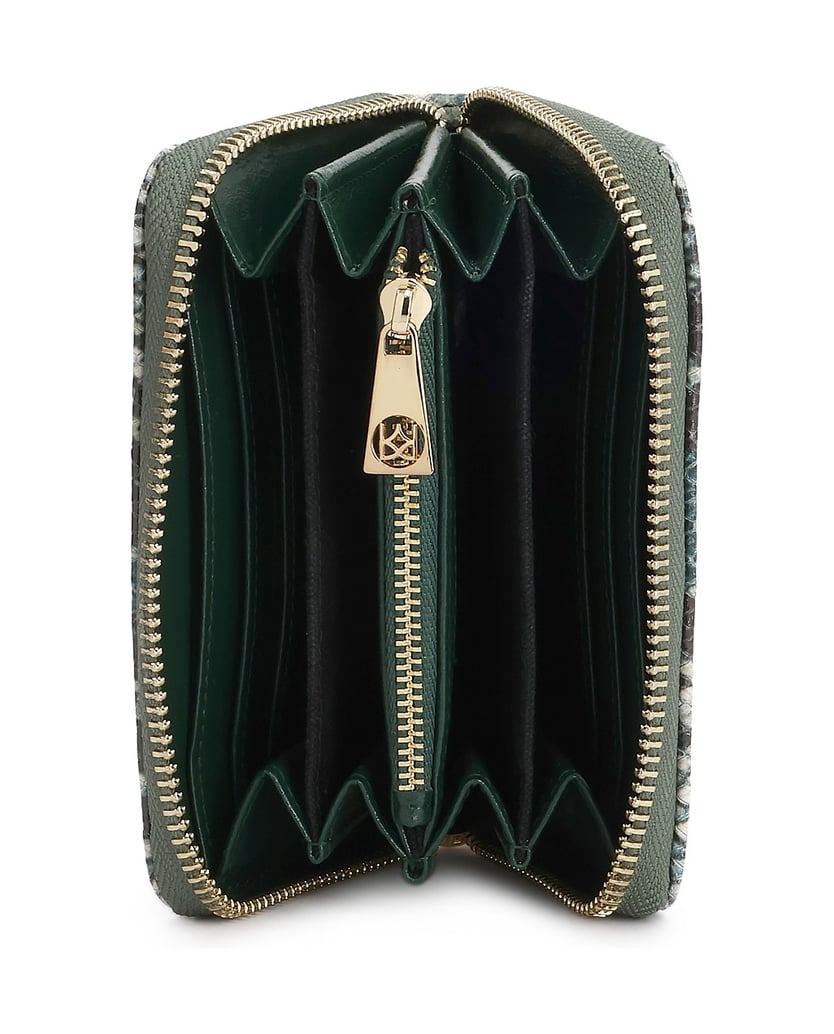 Kazar-Patterned-embossed-leather-wallet-zelená