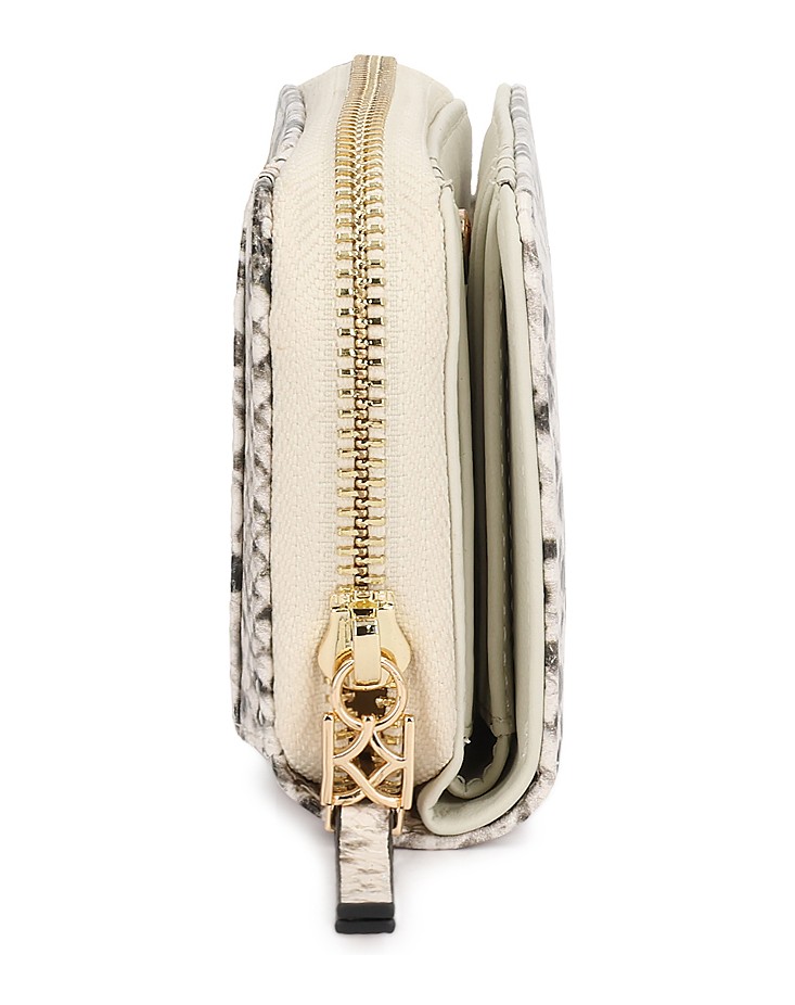 Kazar-Snake-motif-embossed-leather-wallet-with-zipper-pocket-bílá
