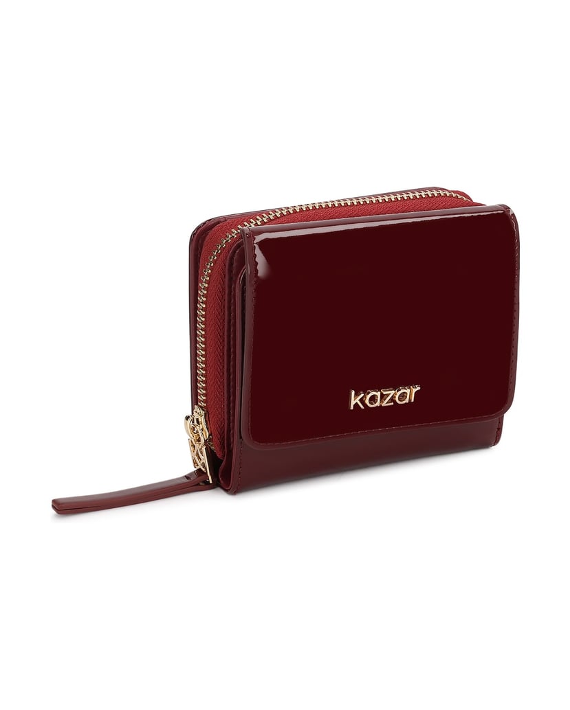 Kazar-Compact-wallets-in-patent-leather-in-maroon-shade-červená