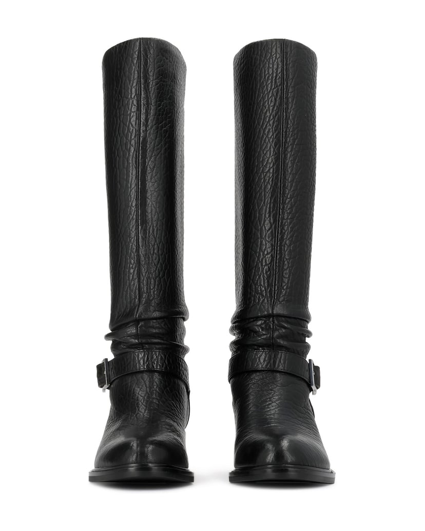 Kazar-High-boots-in-textured-leather-with-belt-and-silver-buckle-černá