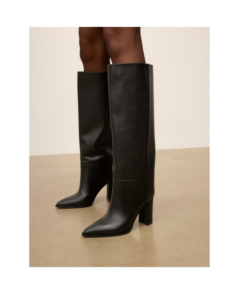 Kazar-Black-high-boots-with-geometric-lines-and-elongated-toe-box-čierna