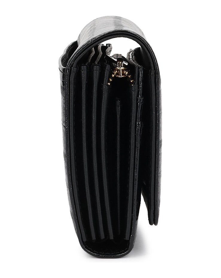 Kazar-Black,-oblong-wallet-made-of-embossed-leather-černá