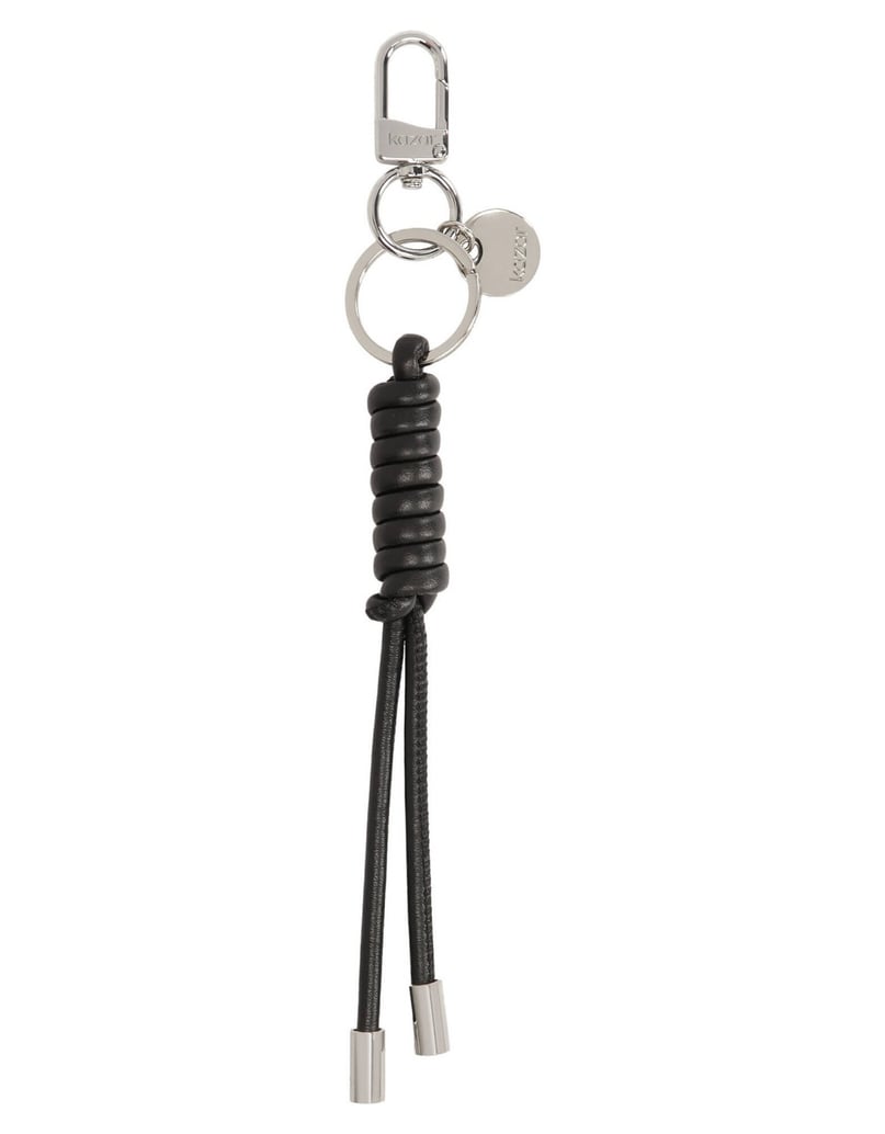 Kazar-Black-leather-keychains-with-decorative-braiding-čierna