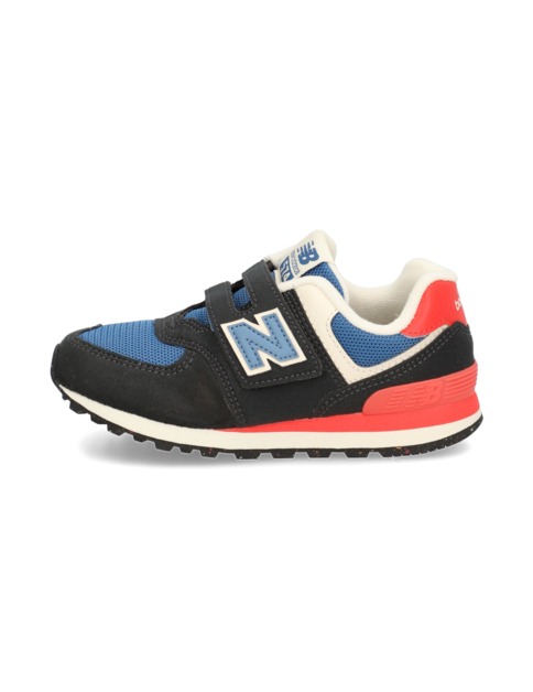 

New Balance tenisky