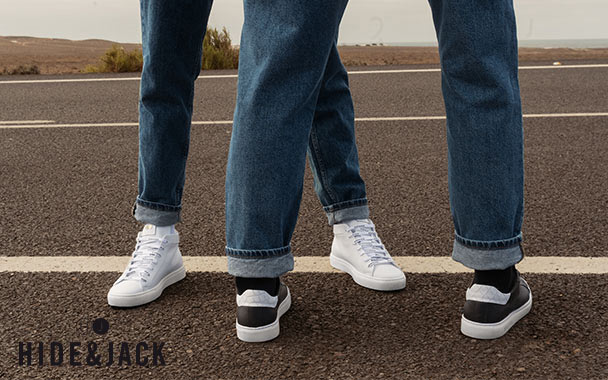 beli in črno beli sneakerji hide&jack za moške